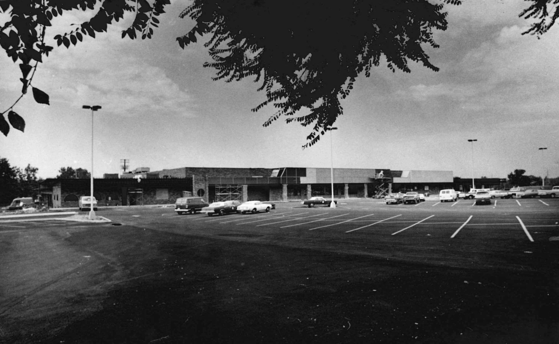 Spring Creek Plaza
